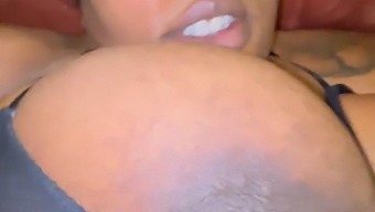 Je Lui Ai Fait Recevoir Une Énorme Éjaculation Interne Tout En Maintenant Un Contact Visuel